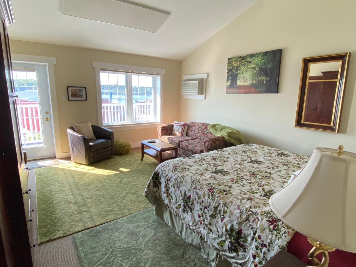 The Water'S Edge Inn & Gallery Baddeck Inlet Exteriér fotografie