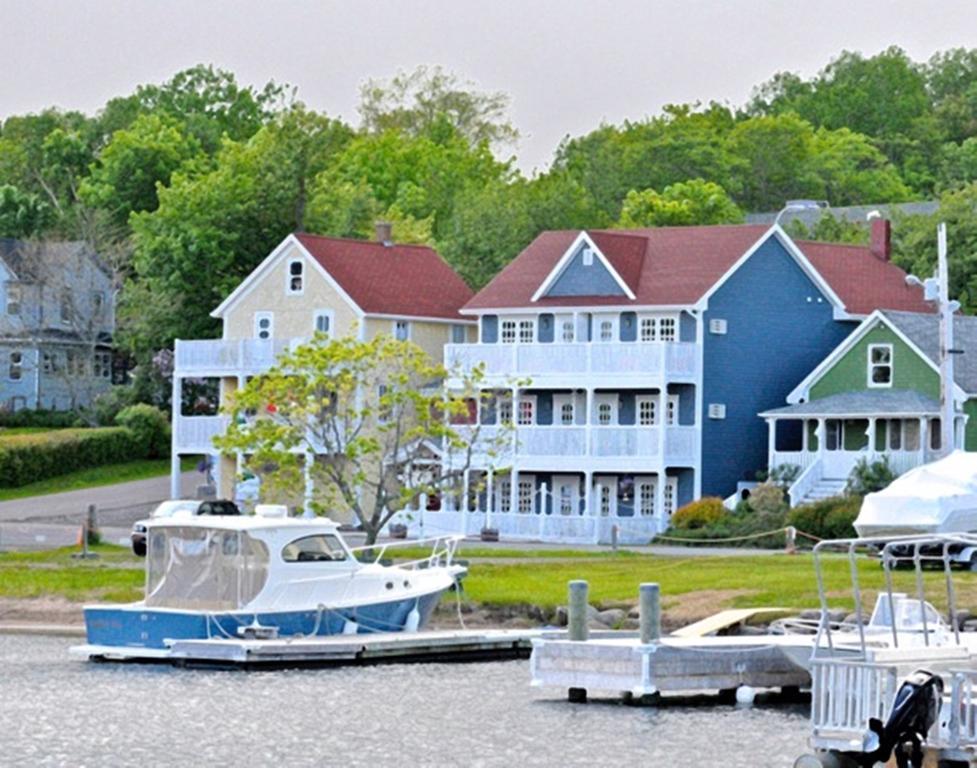 The Water'S Edge Inn & Gallery Baddeck Inlet Exteriér fotografie