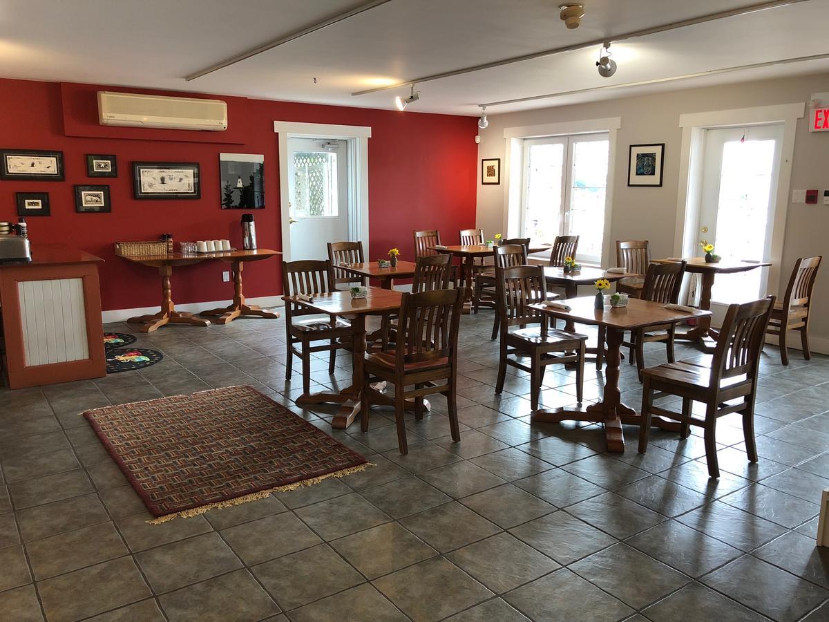 The Water'S Edge Inn & Gallery Baddeck Inlet Exteriér fotografie